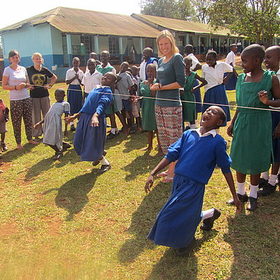 Kenianisches Leben am Rift Valley Jugendgemeinschaftsdienste Kolping Workcamp Kenia