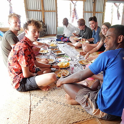 Gemeinsamer Alltag Fidschi Gemeinschaft erleben